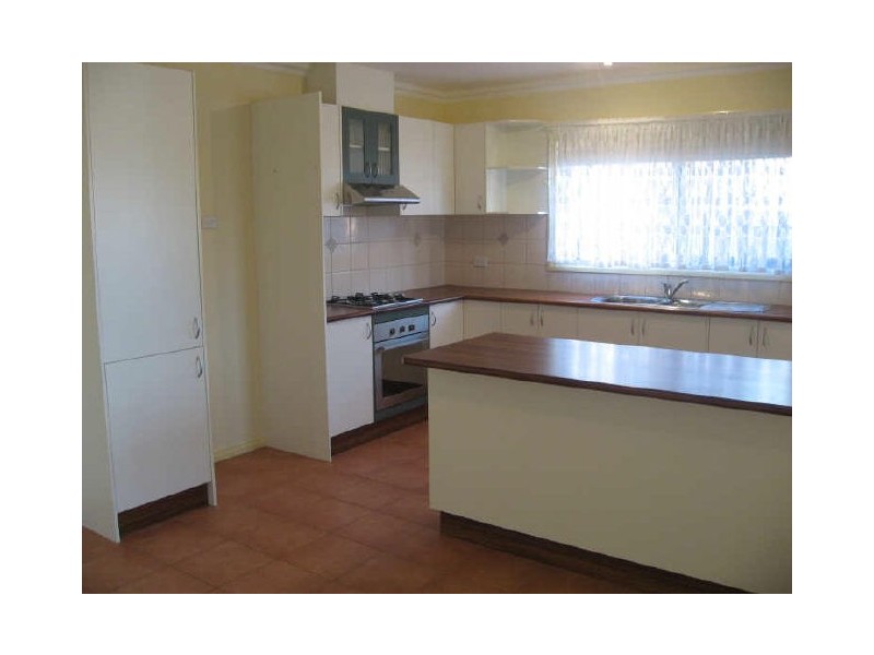 1/18 Old Plenty Road, South Morang VIC 3752