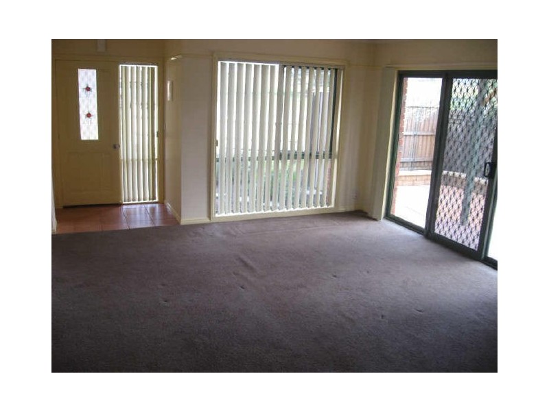 1/18 Old Plenty Road, South Morang VIC 3752