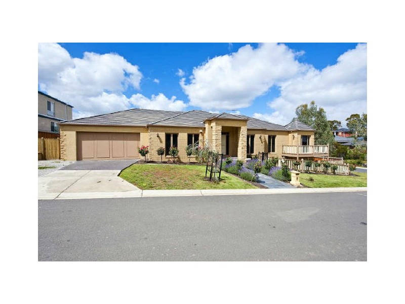 16 Delatite Court, Yallambie VIC 3085