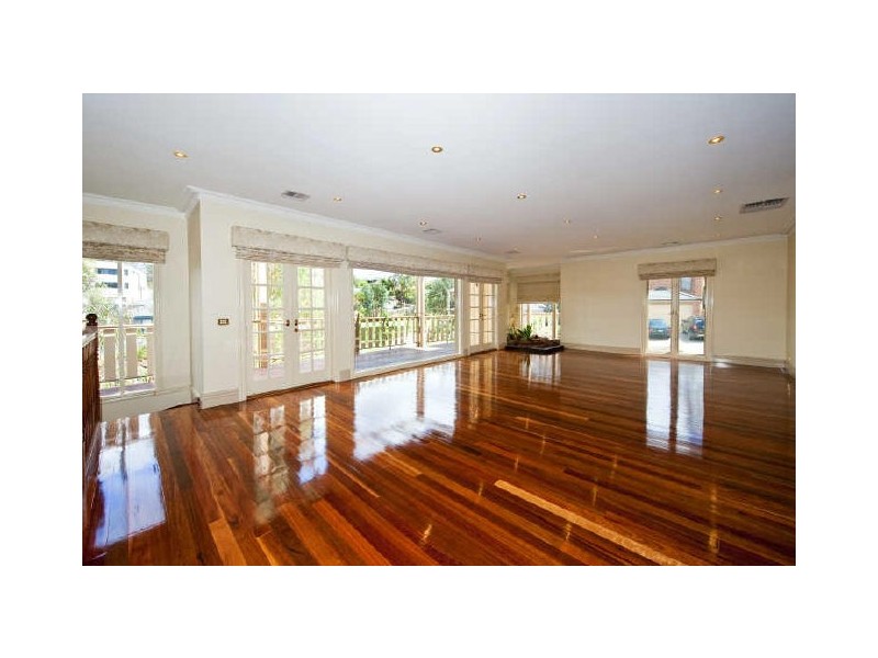 16 Delatite Court, Yallambie VIC 3085