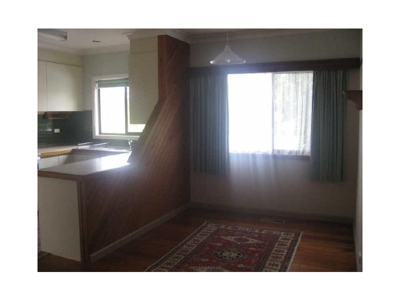 House 1/18 Scotland Avenue, Greensborough VIC 3088