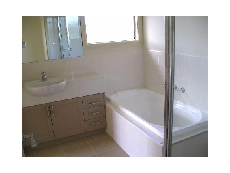 4/192-196 Sherbourne Road, Montmorency VIC 3094