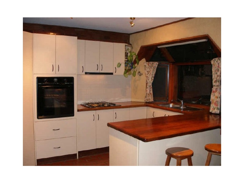 29 Kerrie Crescent, Eltham VIC 3095