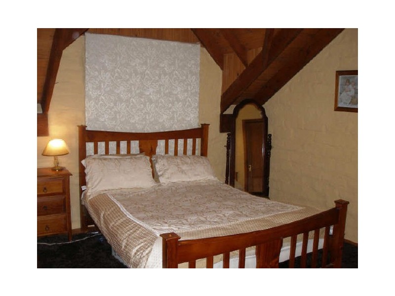 29 Kerrie Crescent, Eltham VIC 3095