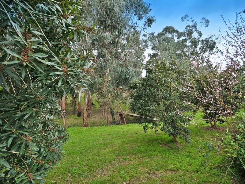 5 Woona Court, Yallambie VIC 3085