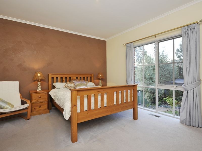 Eltham VIC 3095