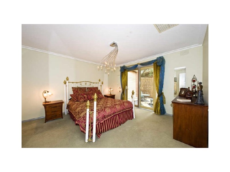 88 Arthur Street, Eltham VIC 3095