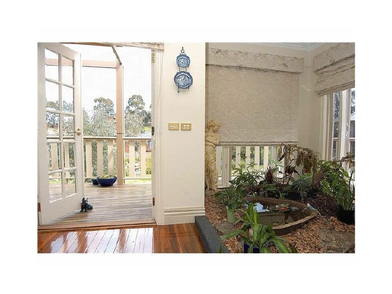 16 Delatite Court, Yallambie VIC 3085