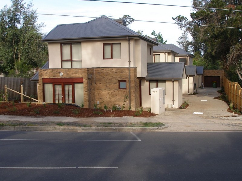 1/226 Mountain View Road, Greensborough VIC 3088