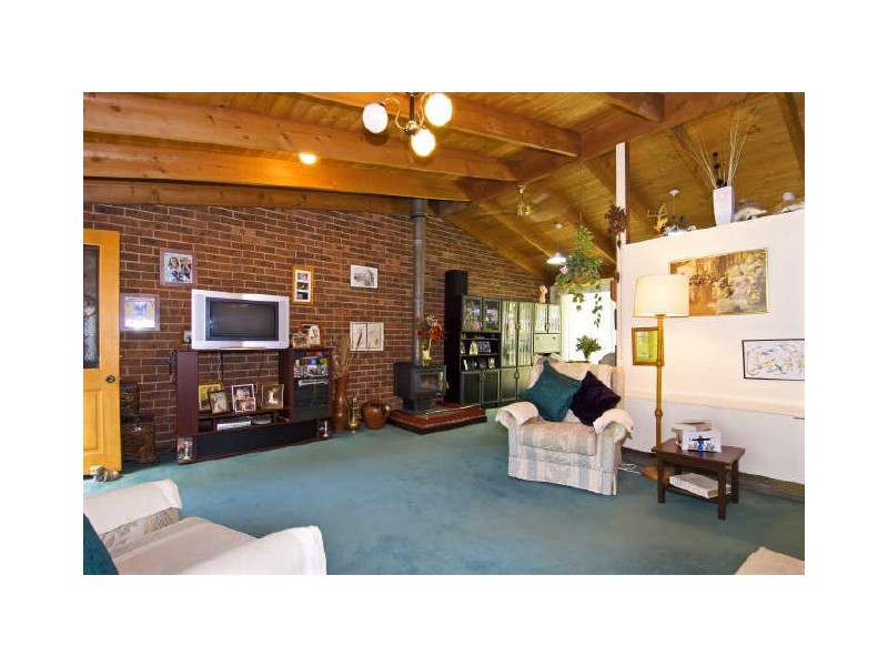 3 Acacia Road, Hurstbridge VIC 3099