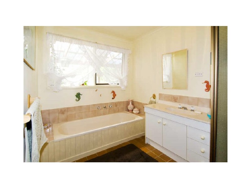 3 Acacia Road, Hurstbridge VIC 3099