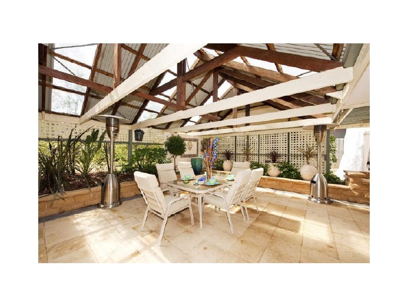 24 Mackelroy Road, Plenty VIC 3090