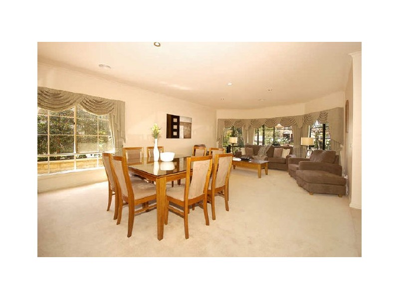 24 Mackelroy Road, Plenty VIC 3090