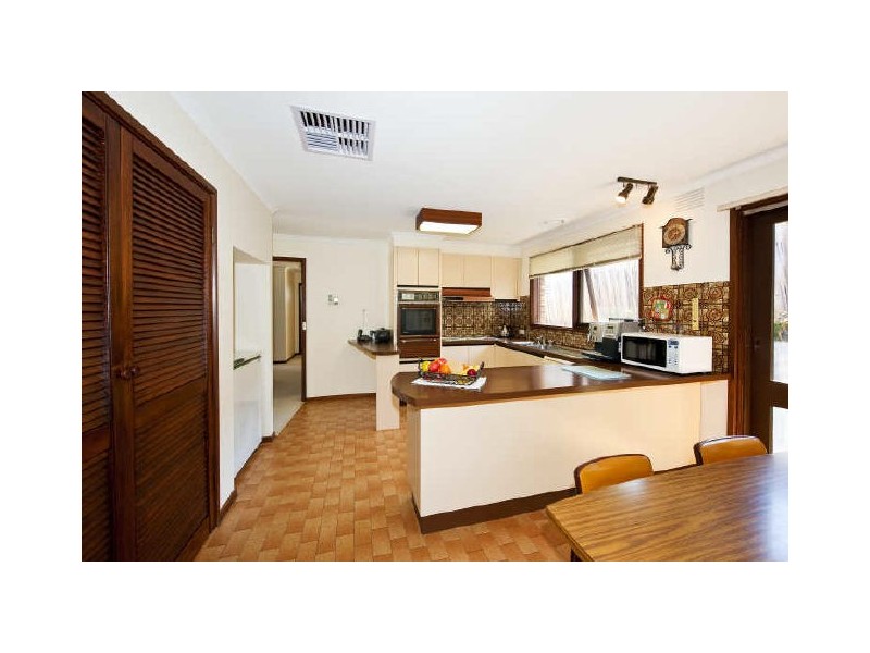 3 Kiama Close, Montmorency VIC 3094