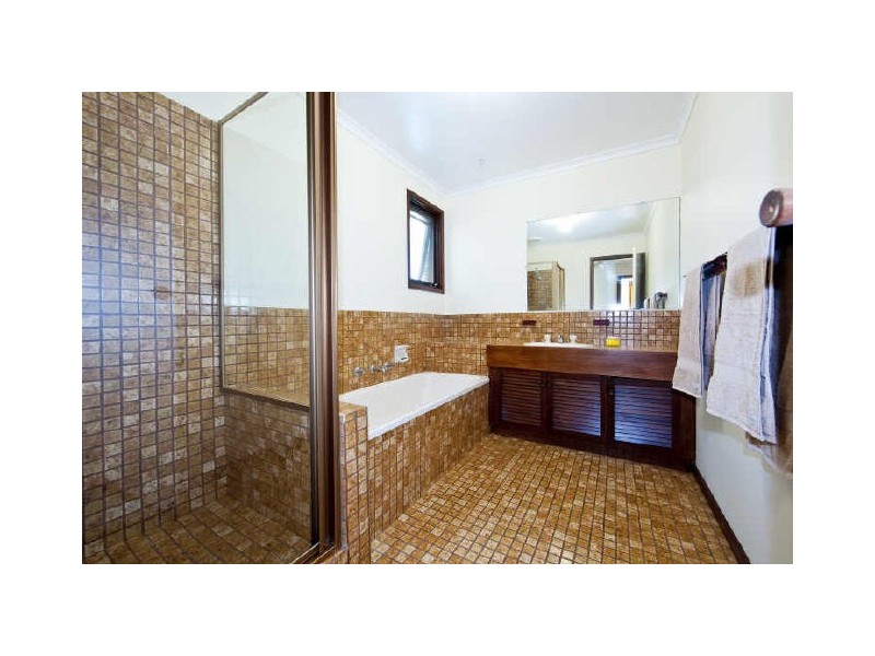 3 Kiama Close, Montmorency VIC 3094