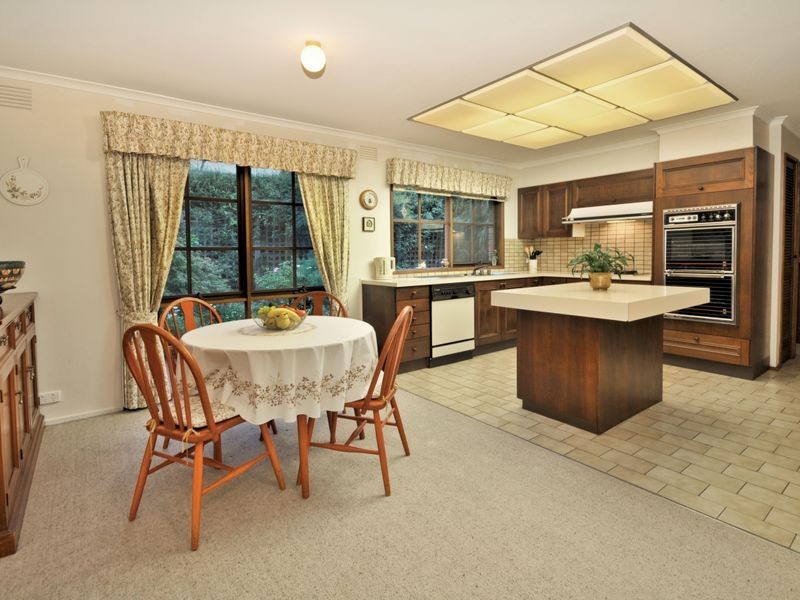 Eltham North VIC 3095