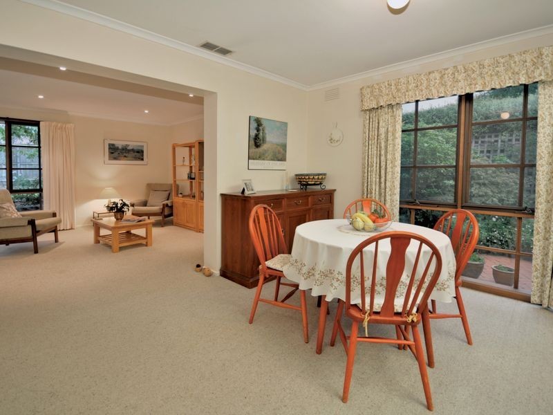 Eltham North VIC 3095