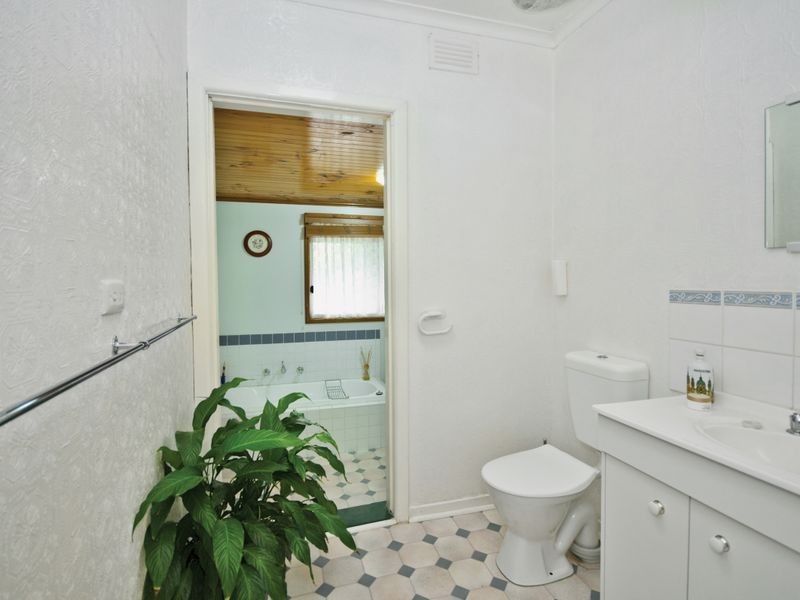 1/1137 Main Road, Eltham VIC 3095