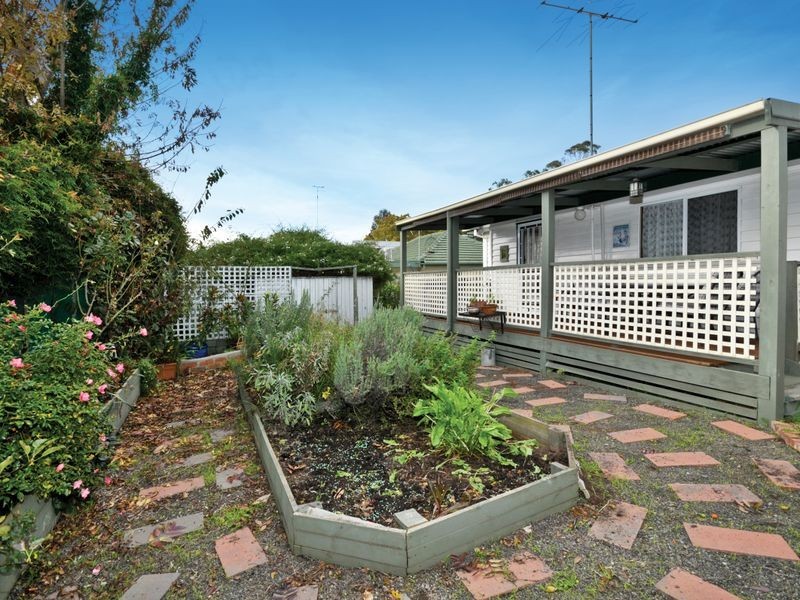 1/1137 Main Road, Eltham VIC 3095