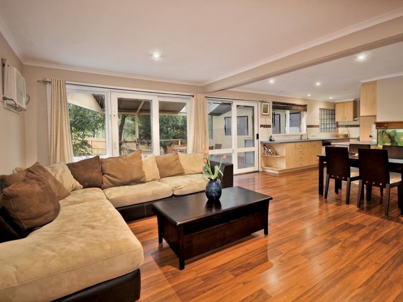 Eltham North VIC 3095