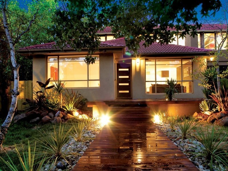 15 Bellara Street, Doncaster VIC 3108