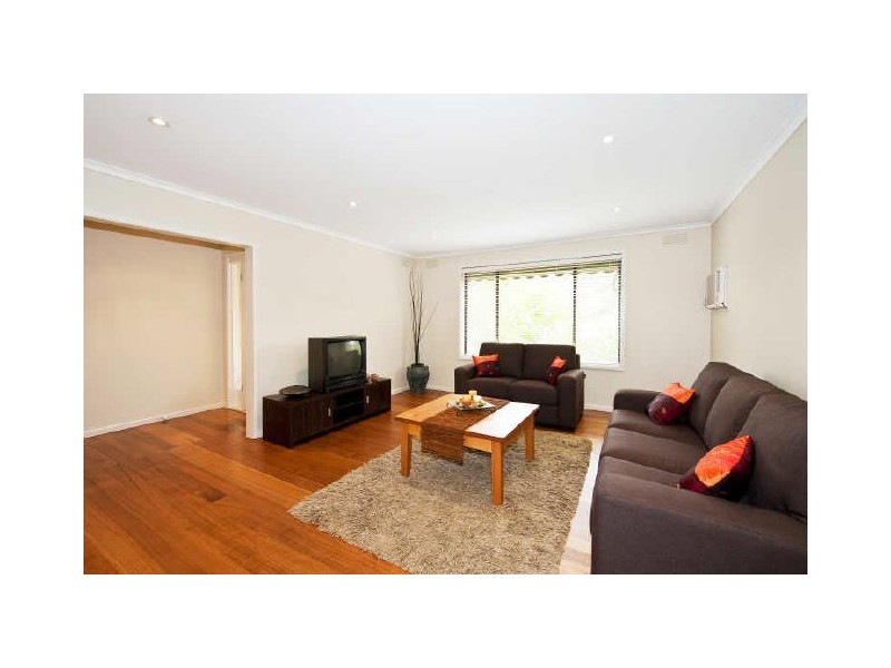 221 Progress Road, Eltham North VIC 3095