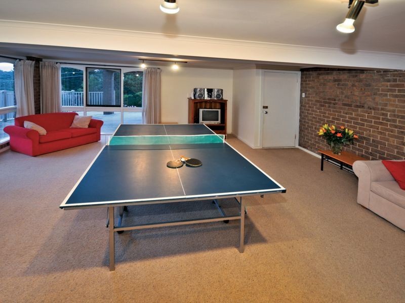 19 Acheron Crescent, Eltham North VIC 3095