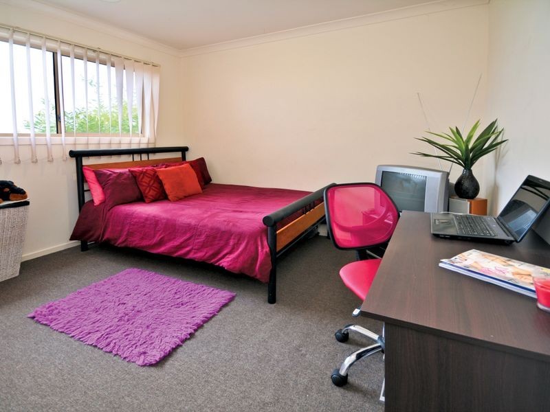 6 Melzak Way, Berwick VIC 3806