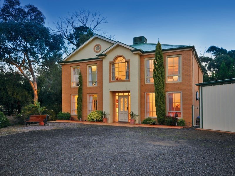 35 Aqueduct Lane, Diamond Creek VIC 3089