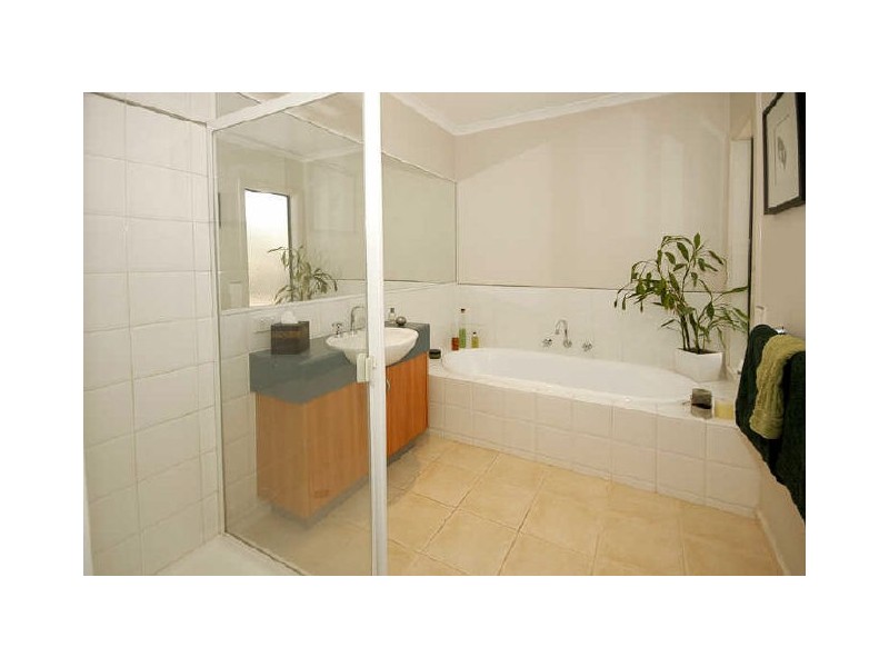 1 Monarch Ridge, Lower Plenty VIC 3093
