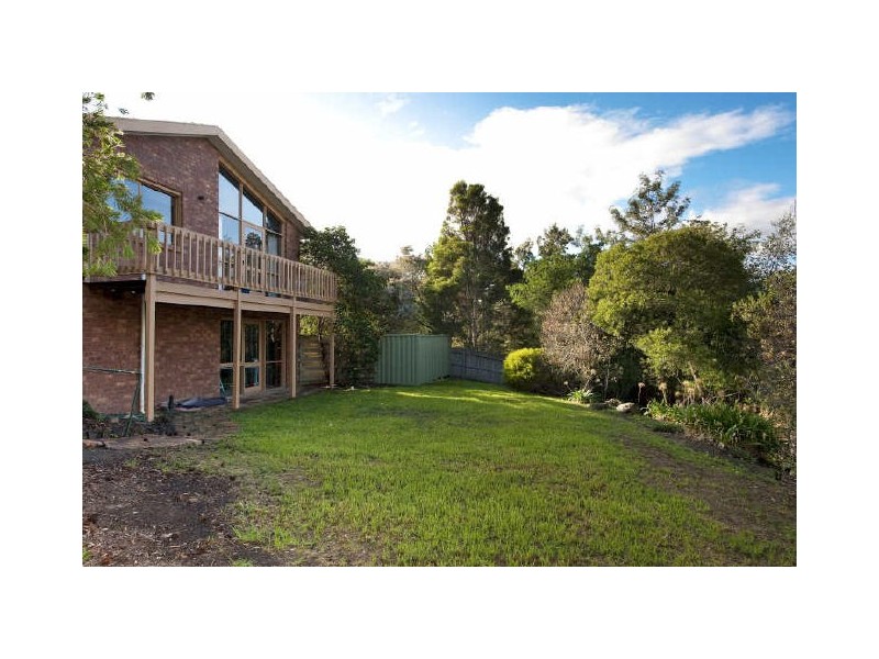 2/290 St Helena Road, St Helena VIC 3088