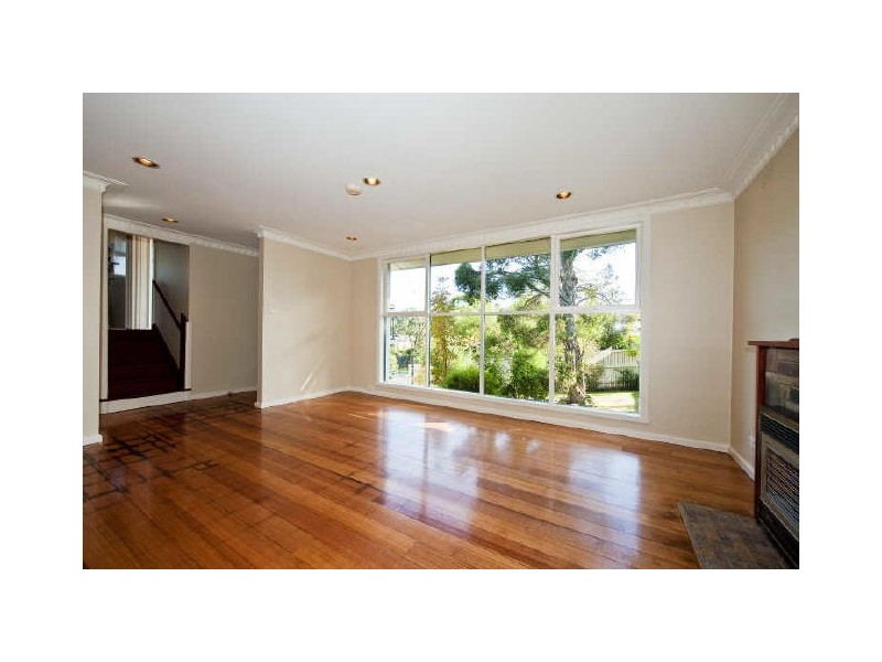 House 1/86 Diamond Creek Road, Greensborough VIC 3088