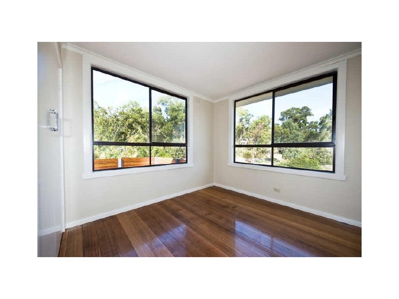 House 1/86 Diamond Creek Road, Greensborough VIC 3088