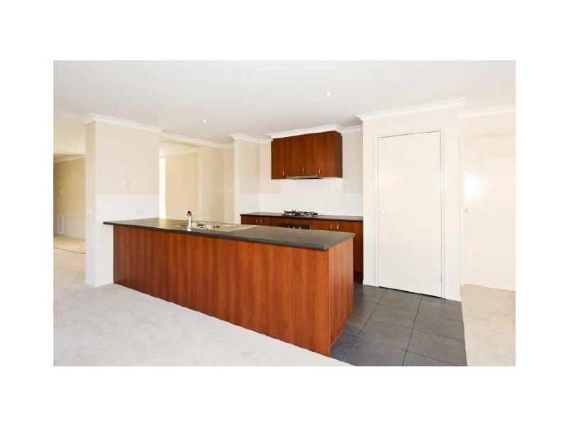 7 Harmony Drive, South Morang VIC 3752