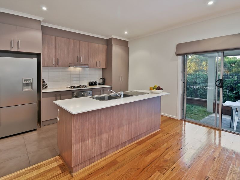 2/317 Liberty Parade, Heidelberg Heights VIC 3081