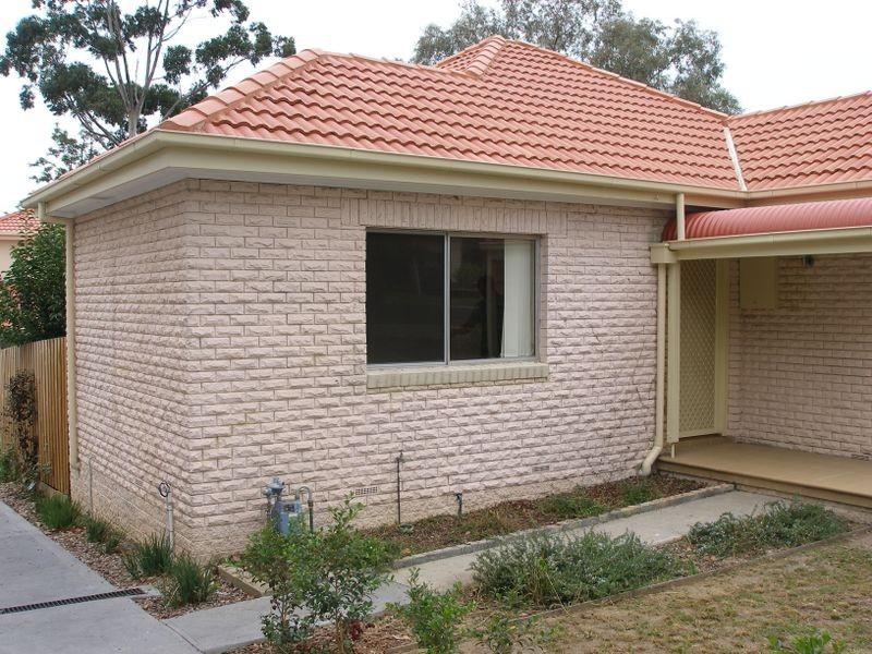 1/6 Mayfield Street, Greensborough VIC 3088