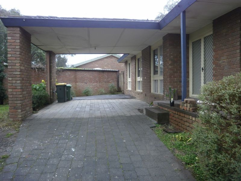 6 Progress Road, Eltham North VIC 3095