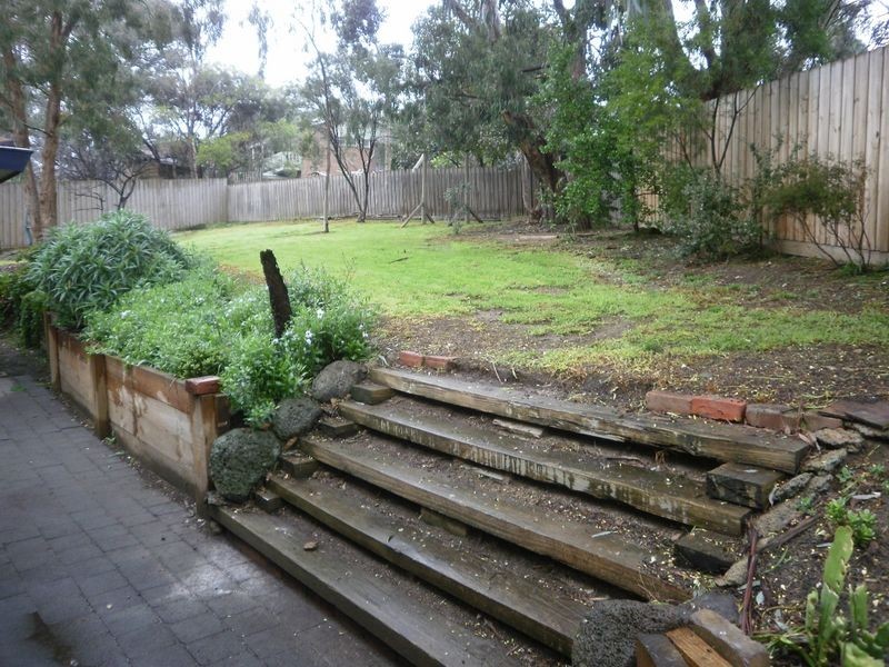 6 Progress Road, Eltham North VIC 3095