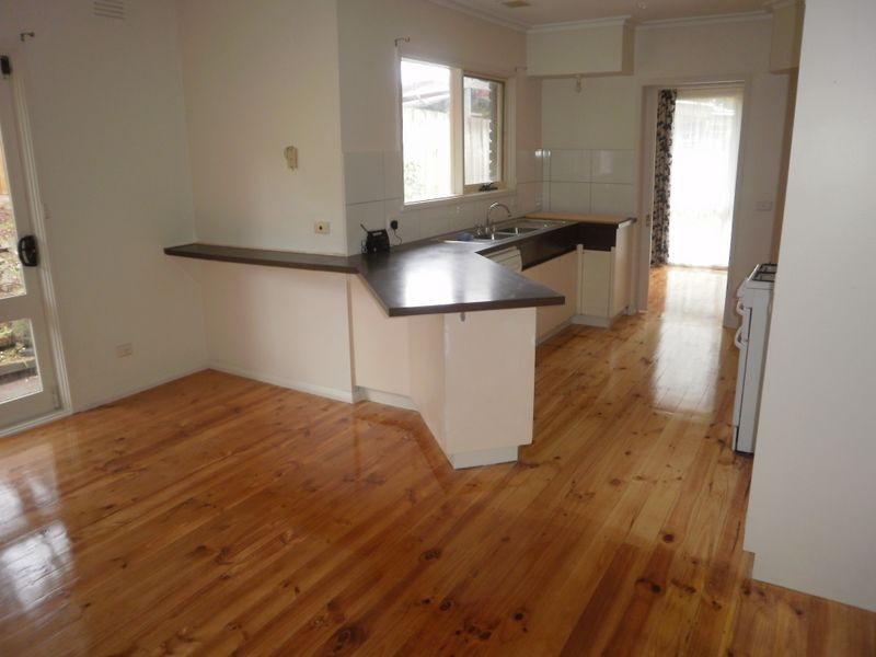 6 Progress Road, Eltham North VIC 3095