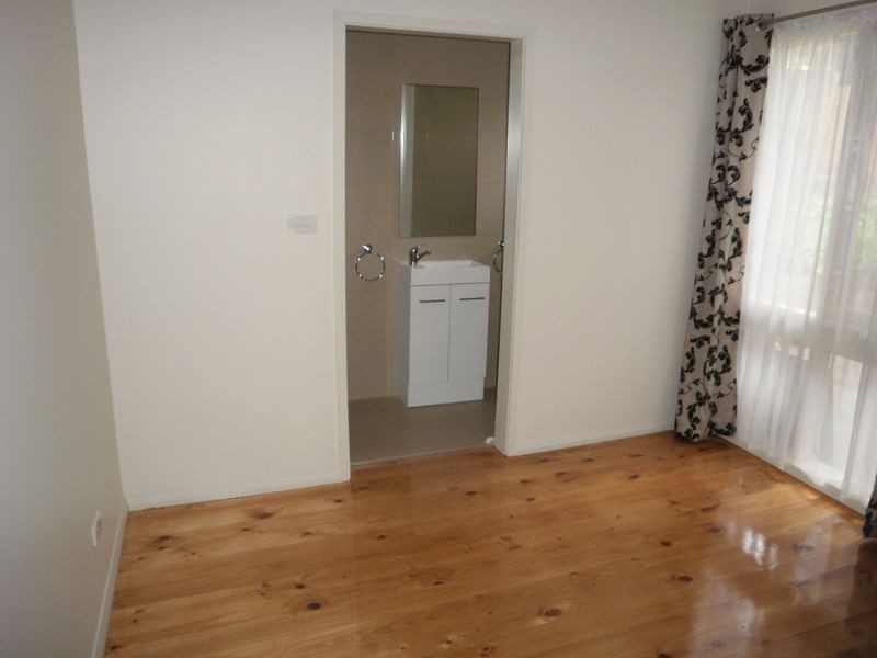 6 Progress Road, Eltham North VIC 3095