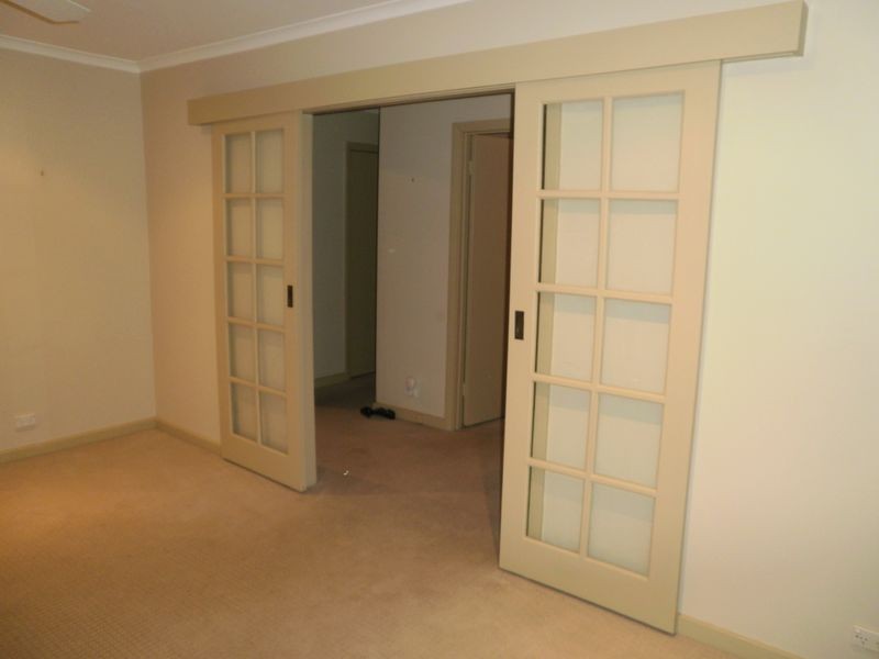 1/35 Devonshire Road, Watsonia VIC 3087