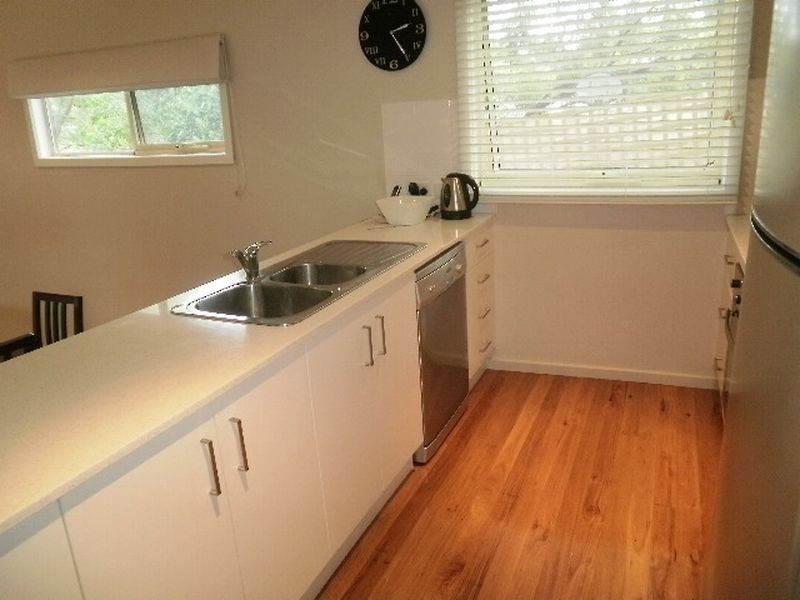 2/19 Wilson Avenue, Montmorency VIC 3094