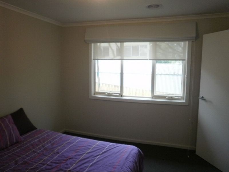 2/19 Wilson Avenue, Montmorency VIC 3094