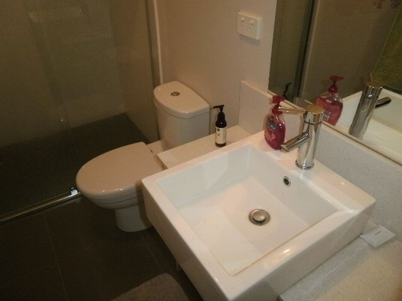 2/19 Wilson Avenue, Montmorency VIC 3094