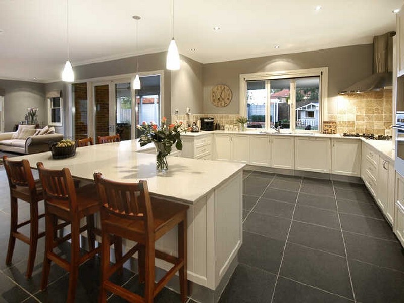 5 Charles Condor Place, Briar Hill VIC 3088