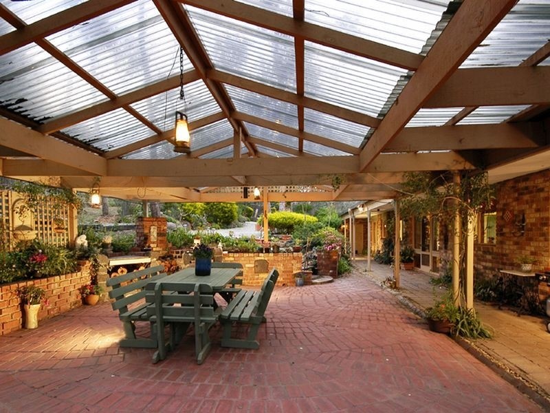 132 Meander Road, Hurstbridge VIC 3099