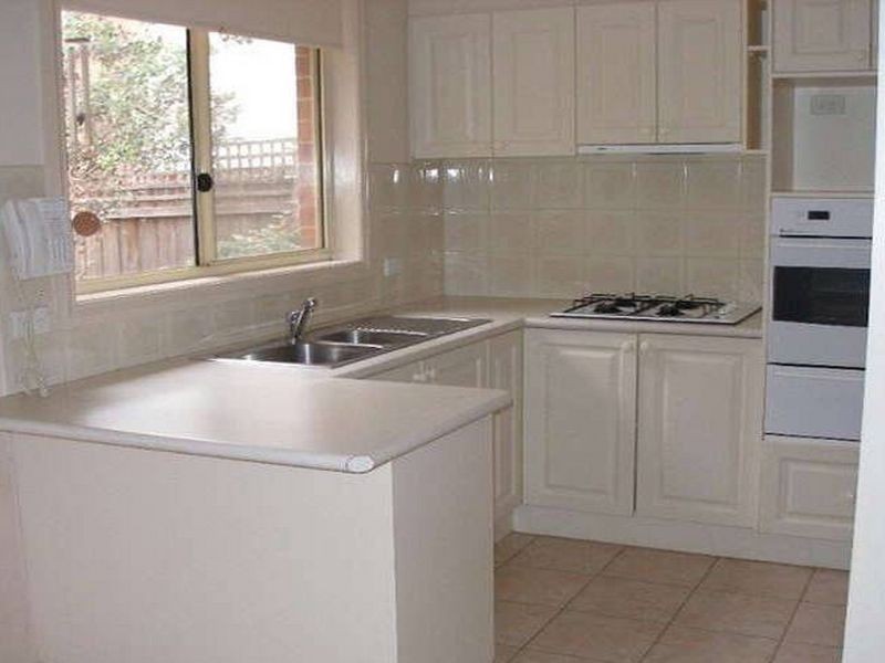 2/24 Wilson Avenue, Montmorency VIC 3094