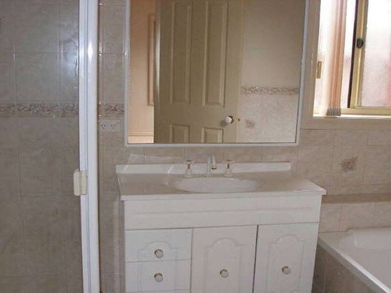 2/24 Wilson Avenue, Montmorency VIC 3094