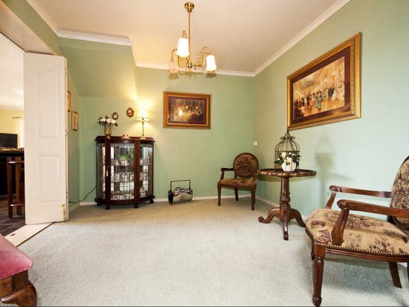 257 Plenty River Drive, Greensborough VIC 3088