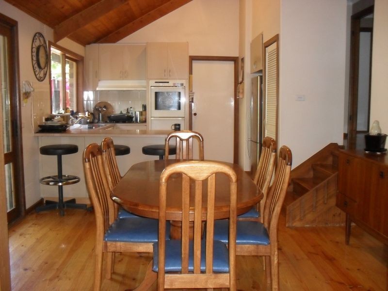 1 Carlyle Close, Hurstbridge VIC 3099